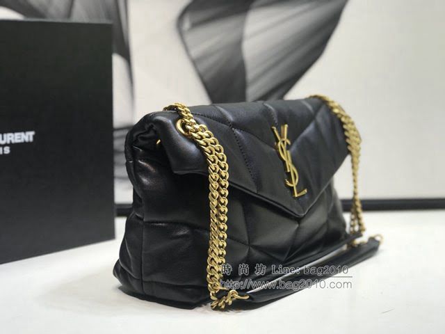 YSL爆款女士包包 聖羅蘭經典款LOULOU PUFFER絎縫漆皮小號郵差包 YSL肩背斜挎包 577476  jjh1136